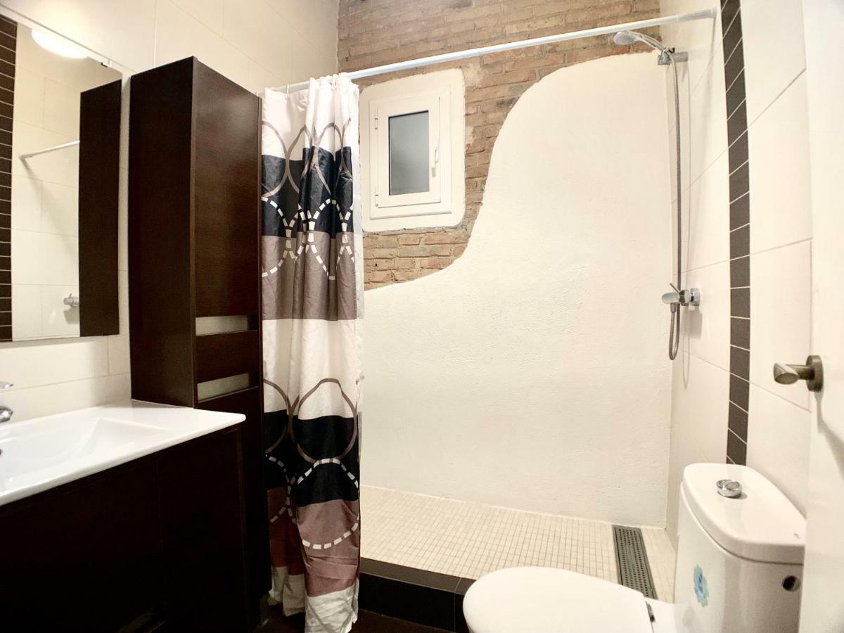Charm Miro Apartment บาร์เซโลนา ภายนอก รูปภาพ
