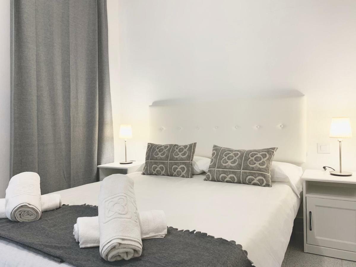 Charm Miro Apartment บาร์เซโลนา ภายนอก รูปภาพ